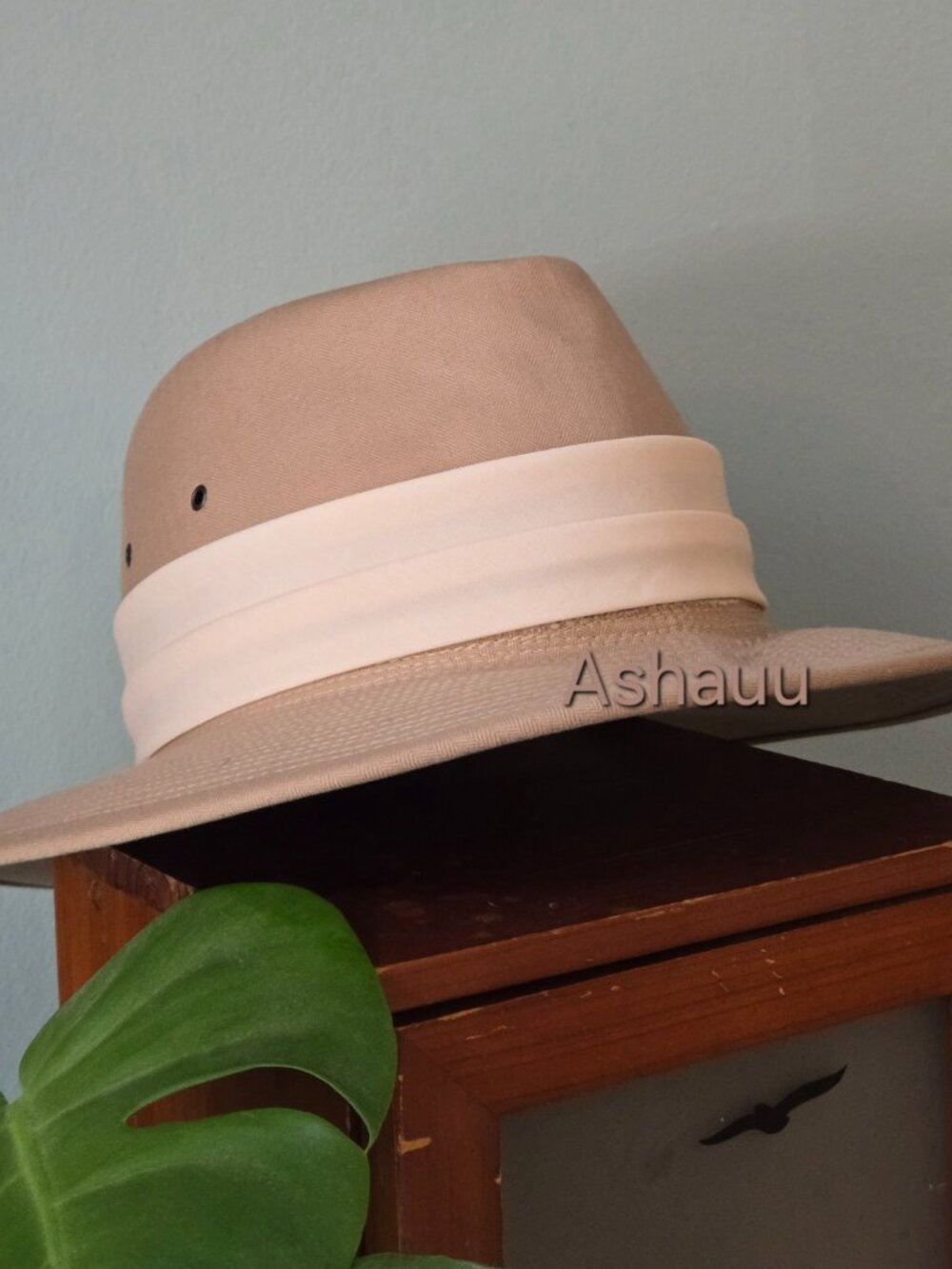RARE Vintage 80s Fedora Hat Made in France 56 7 Tan Beige Herringbone Safari Hat